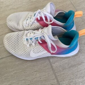 Nike tennis shoes